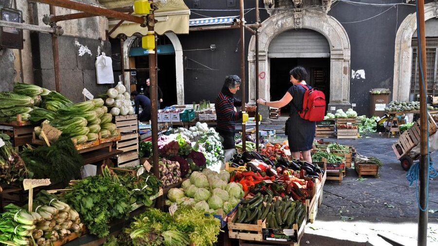 Catania Street Food Tour - Cannolo or granita to finish