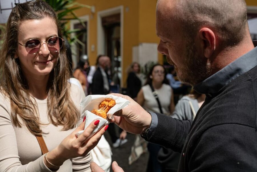 Catania Street Food Tour: Fish Market & City Centre - What the $55 price really covers