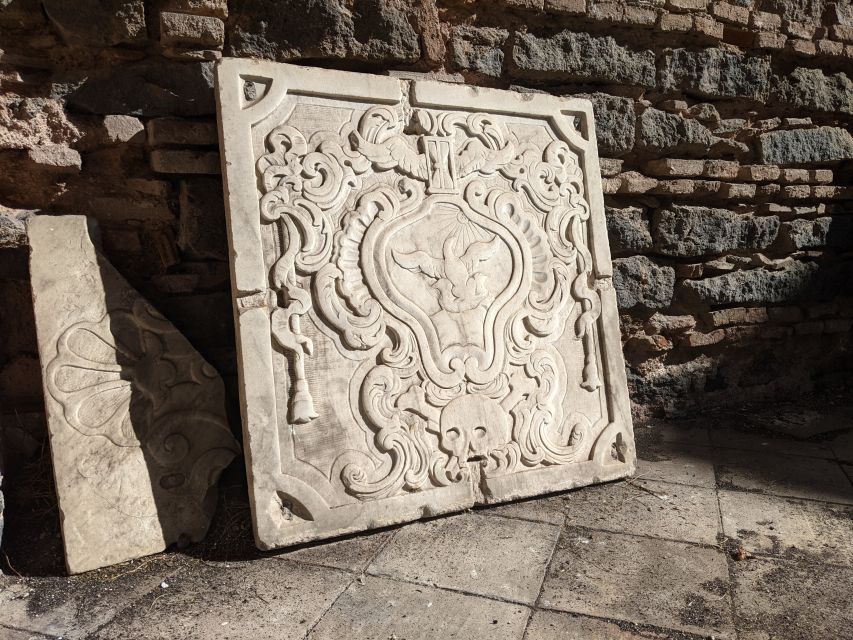 Catania: Underground and Street Food Walking Tour - The guides make a real difference