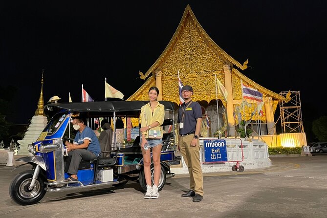 Chiang Mai Street Food Tour by Tuk Tuk with Pick Up - A four-hour introduction to Chiang Mai after dark