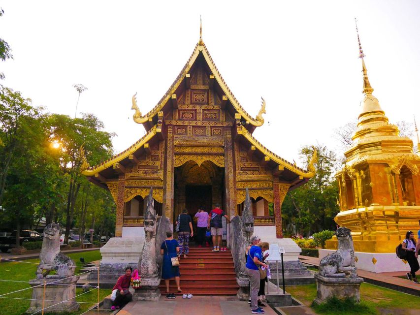 Chiang Mai: Temples and Street Food Night Tour by Tuk Tuk - Price, inclusions, and real value