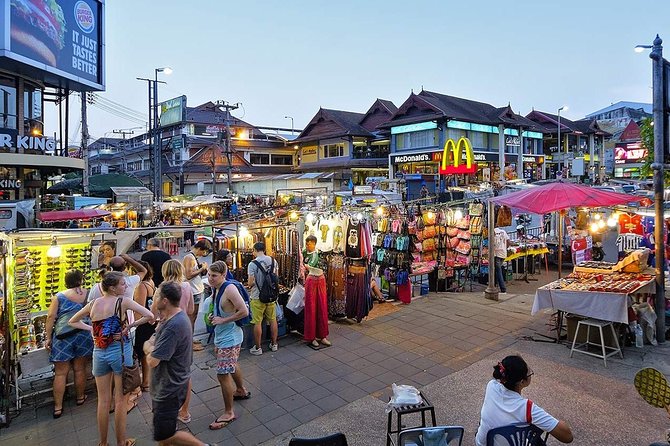 Chiang Rai Food & Night Market Walking Tour with Local Host - Wat Rong Seur Ten, the Blue Temple