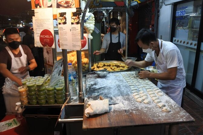 Chinatown Street Food Night Tour by Tuk Tuk in Bangkok - The Grand Palace view and the ride back