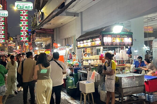 Chinatown Street Food Small Group Tour in Bangkok - Starting at Wat Mangon Station at 6:00 pm