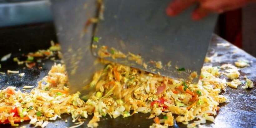 Colombo: All Inclusive Street Food Tour - Pettah, where the city gets loud and close