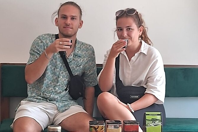 Colombo local Food Tour &City Tour by TukTuk All food Included - What the Colombo tuk-tuk tour is really like