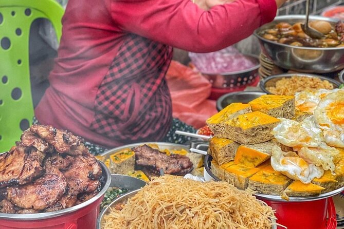 Committed Non-Touristy Saigon Street Food Tour By Scooters/Car - Nguyen Thien Thuat apartment buildings: old Saigon in plain view