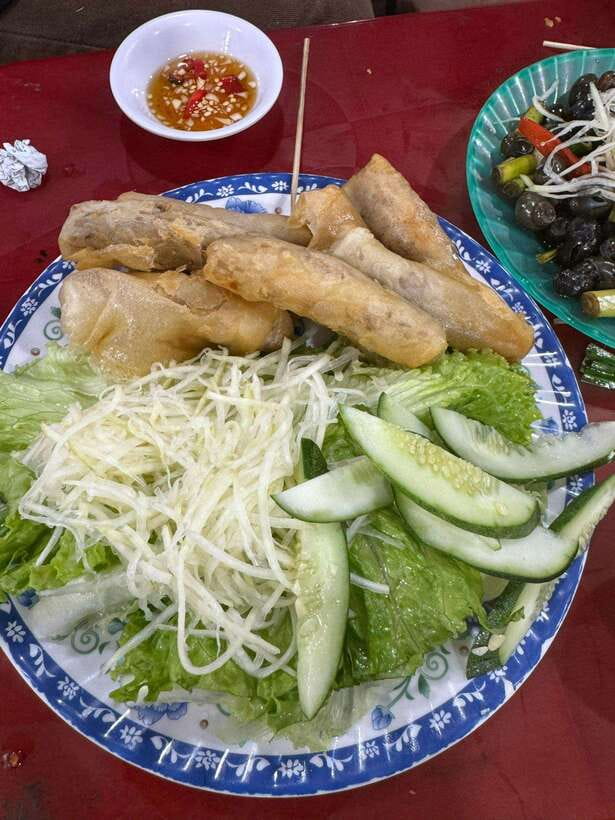 Da Nang City Street Food Private Tour With Local Students - Safety, comfort, and who should skip it