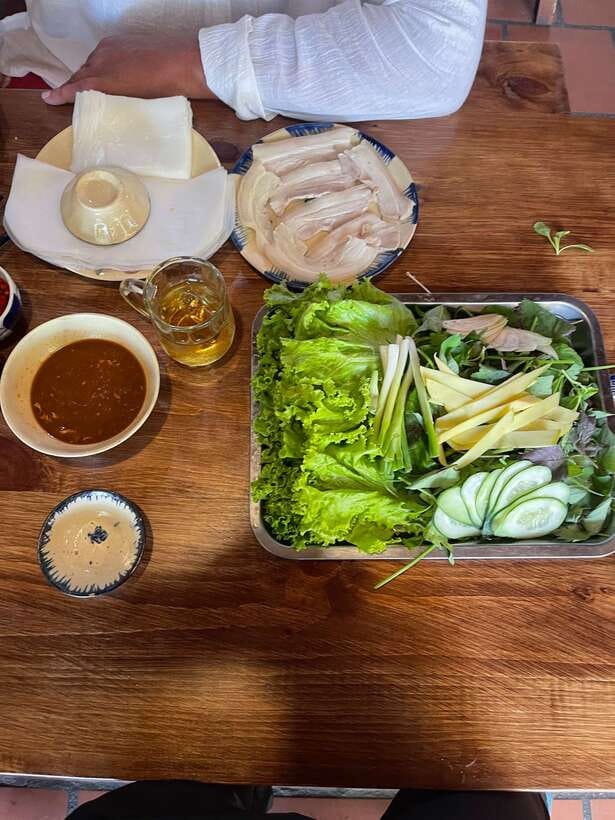 Da Nang street food exploring - Key points to know before you book