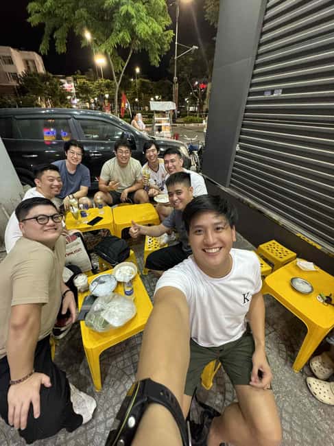 Da Nang street food exploring - Walking, weather, and physical comfort