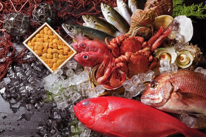 Deep Dive: Osaka Food Markets from Local to Luxurious! - Pulala Tenma: A closer look at ordinary shopping