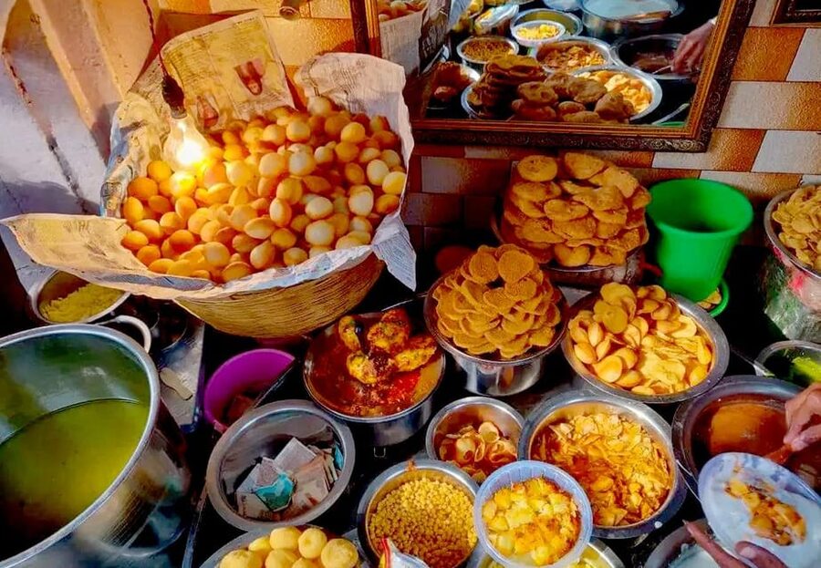 Delhi: Delhi Street Food Tour with Guide at Chandni Chowk - A Guided Look at Old Delhi’s Markets