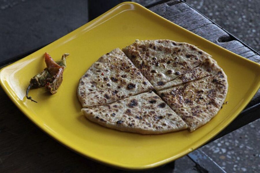 Delhi: Old Delhi City Street Food Tour - Chandni Chowk, Old Delhi’s crowded market core