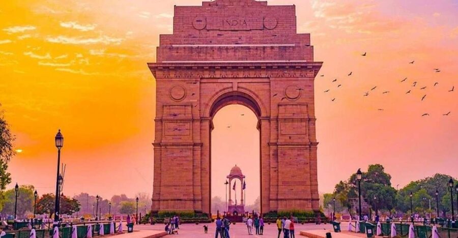 Delhi: Old Delhi City Tour with Tuk Tuk Ride & Street Food - Key points to know before booking
