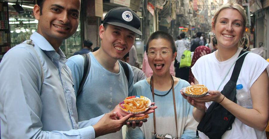 Delhi: Old Delhi Street Food Tour with Rickshaw Ride - Why this is a smart first taste of Delhi