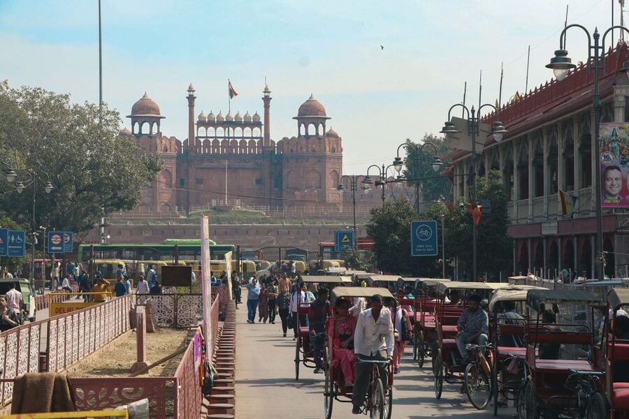 Delhi: Old Delhi Street Food Tour with Rickshaw Ride - What you may eat along the route