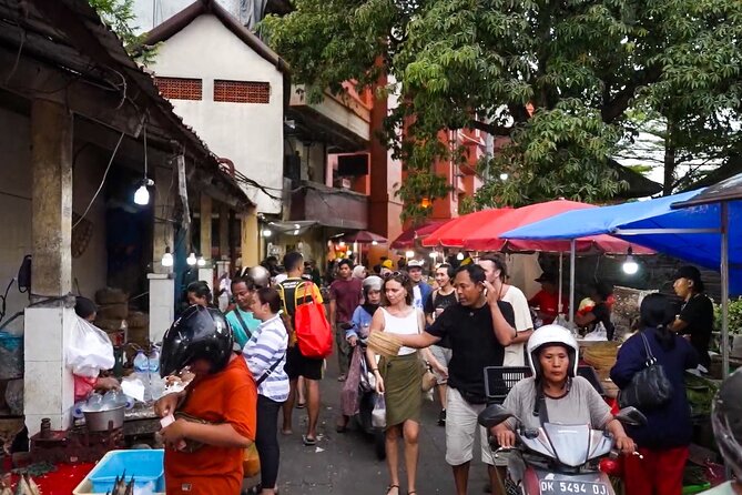Denpasar Night Market Food Tour - The riverside picnic under the evening lights
