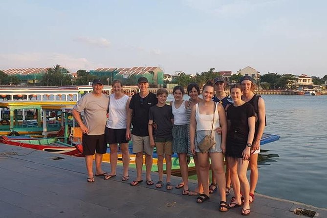 Discover Hoi An Walking Tour, Sampan Boat Ride, Night Market &Colourful Lanterns - Reaching Hoi An in a private vehicle