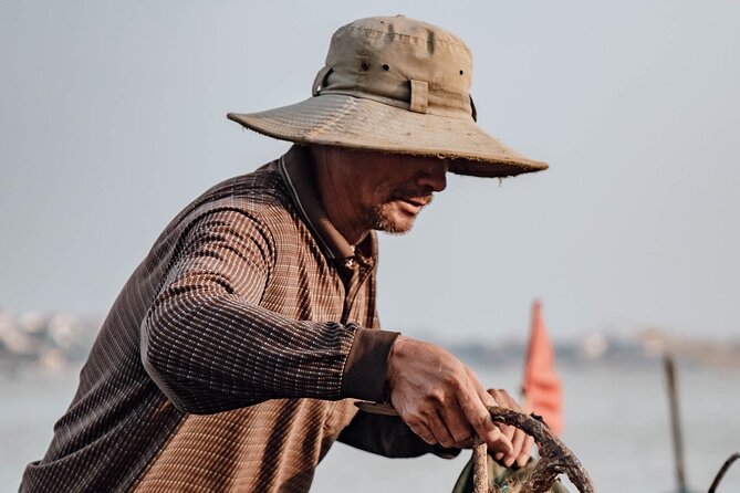 Dong Hoi Sightseeing and Street Food Bike Tour - Practical details that affect your day