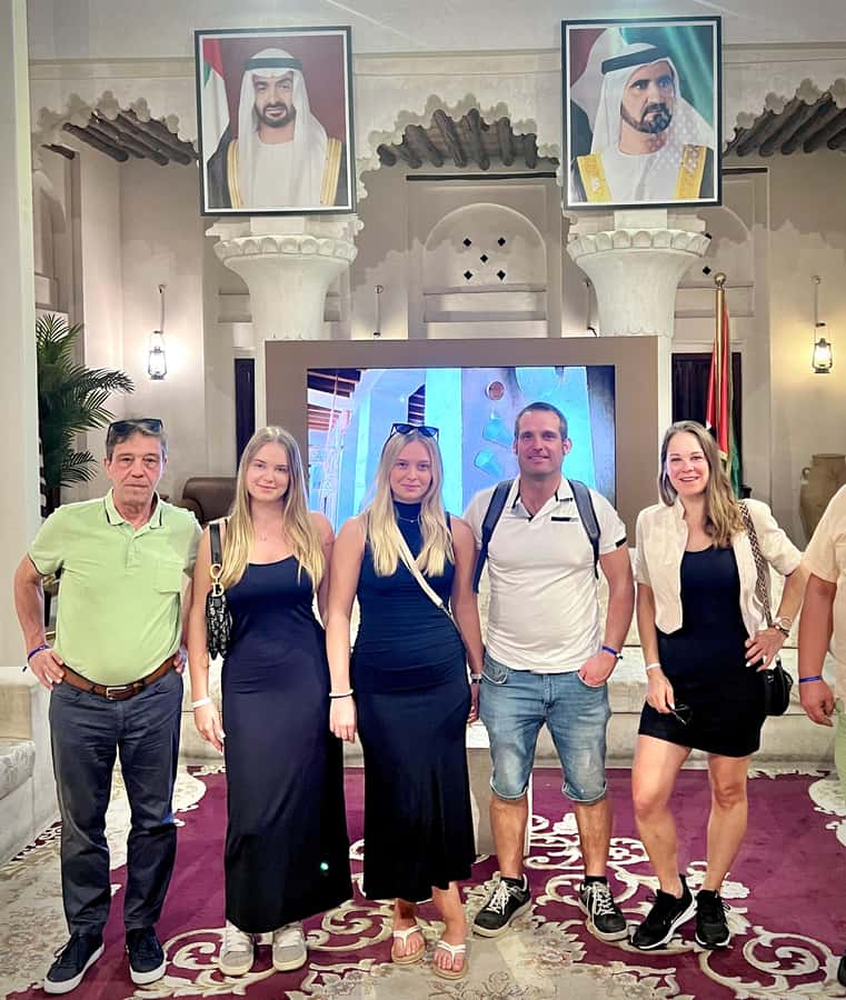 Dubai.Discover Old town,Markets,street food,Abra &Museums - Walking beside Dubai Creek and entering the market