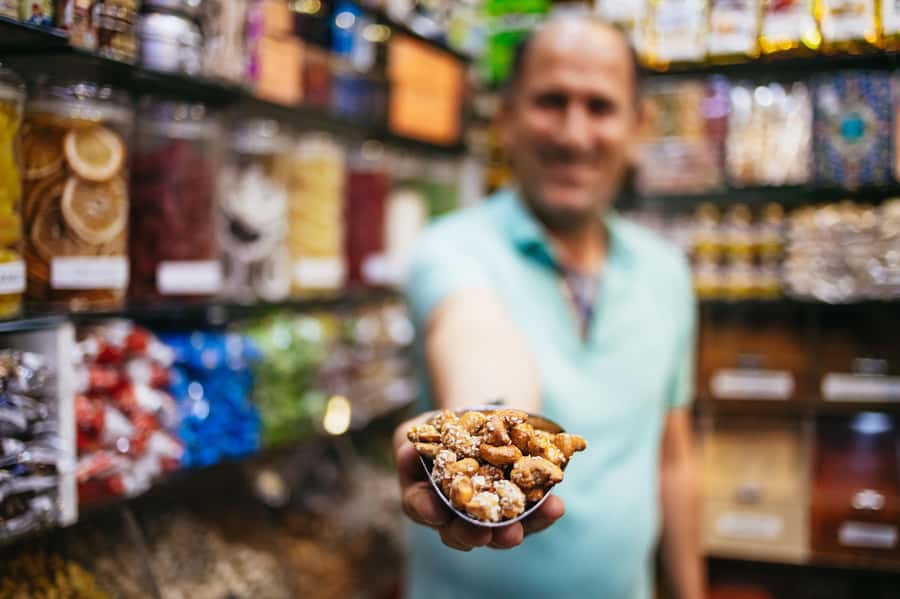 Dubai: Half-Day Street Food Tour - Lebanese food with a fuller sit-down meal