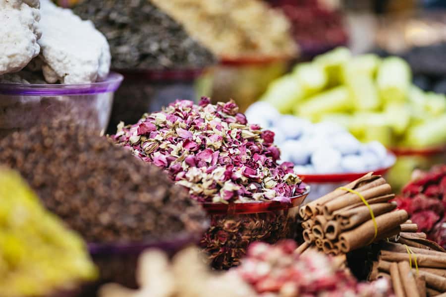 Dubai: Half-Day Street Food Tour - The final traditional meal, eaten by hand
