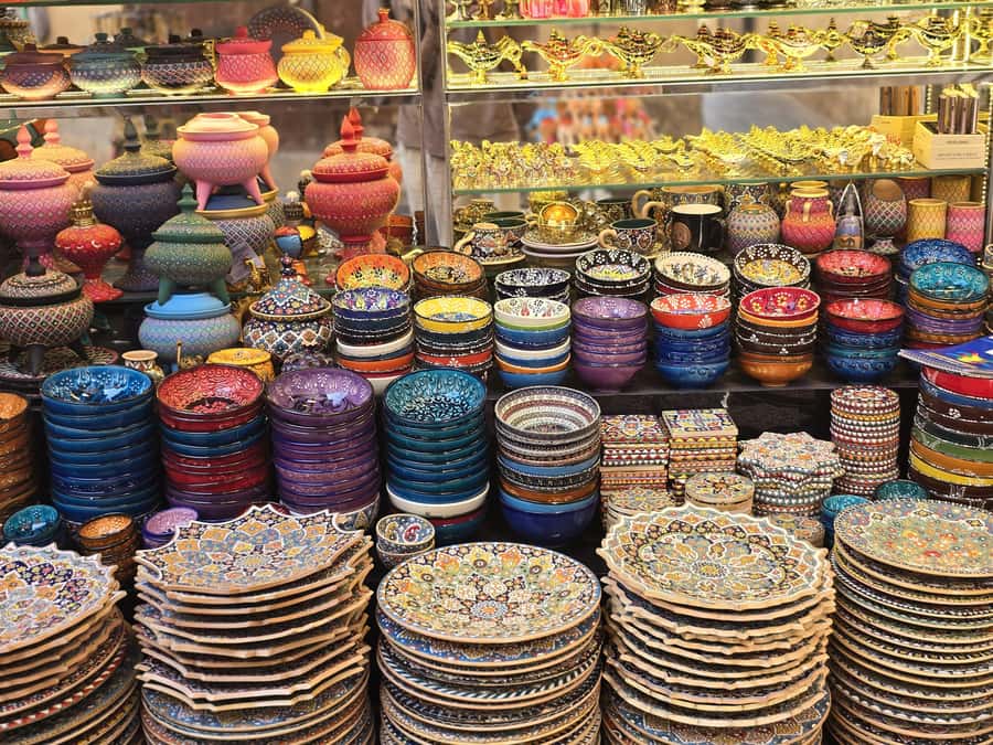 Dubai: Premium Old Town, Street Food, Souks & Boat Ride Tour - The Gold Souk is a visual finale