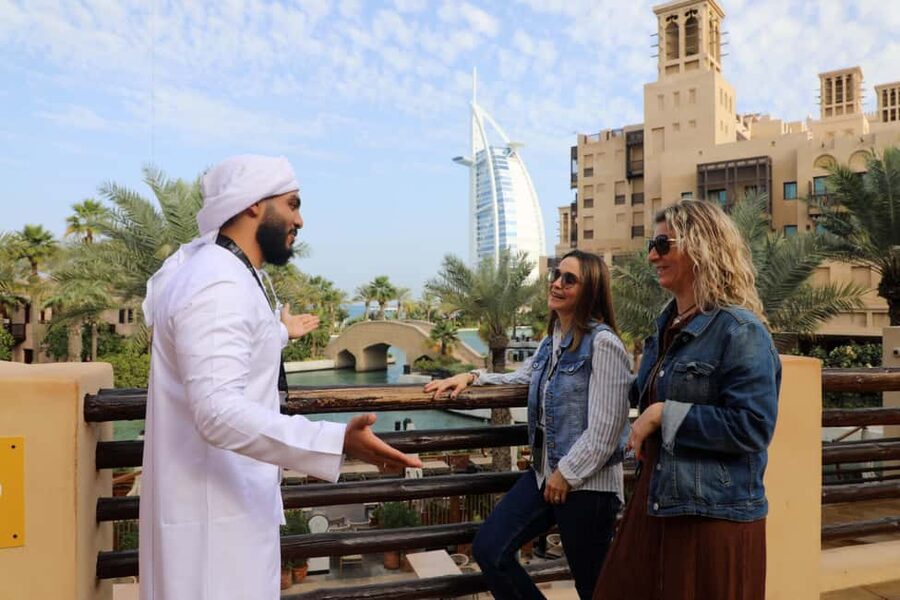 Dubai Top Highlights: Frame Entry, Souks, Abra & Street Food - Blue Mosque: a calm start to a packed day