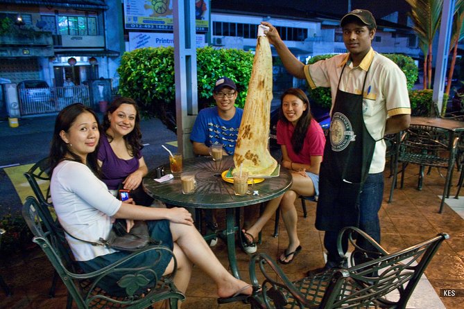 Eat Like a Local: Kuala Lumpur Hawker Center and Street Food Tour by Night - Meeting at Taman Paramount at 7 pm