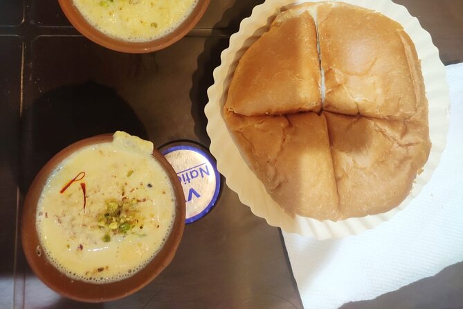 Evening Hyderabad Street Food Walk with Hyderabad Biryani - Why Hyderabad is best tasted after dark