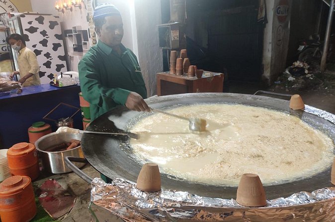 Evening Hyderabad Street Food Walk with Hyderabad Biryani - Who should book this evening walk?