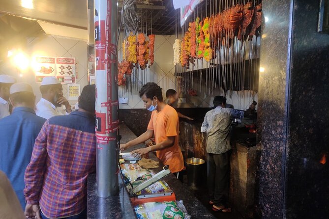 Evening Hyderabad Street Food Walk with Hyderabad Biryani - Meeting at Nimrah Cafe near Charminar