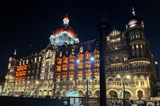 Evening Mumbai by Foot Street Food and Heritage - What the guide adds to the evening