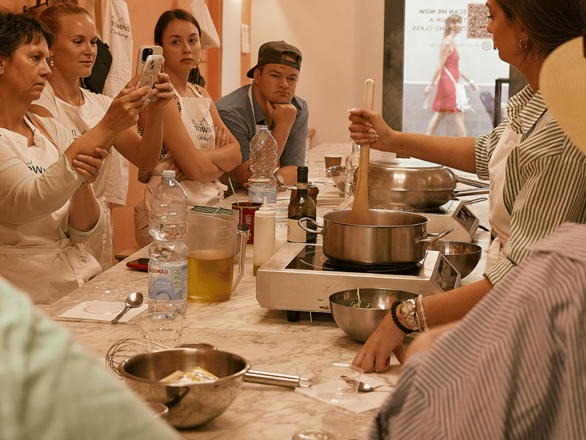 Florence: Cooking Class with Local Food Market Tour - Lasagna, ragù, ravioli, and tiramisù