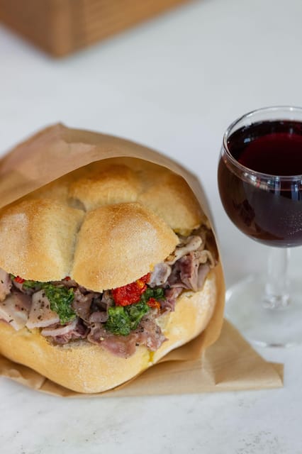 Florence: Mercato Centrale Street Food Tasting Experience - The Bambi family story and the old Florentine trade