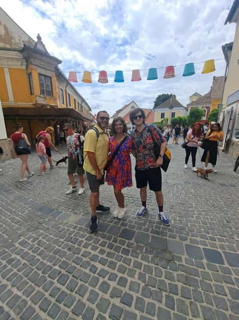 From Budapest: Szentendre Day Trip with Street Food - One hour to shop, browse, and set your own pace