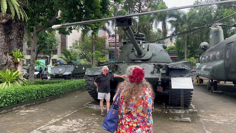 From Ho Chi Minh City: Street Food Tour With Female Guide - Car or motorbike: choosing the right way to move