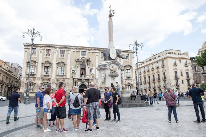 Gastronomic Street Food Tour of Catania - Fera O’Luni and the fizzy Catania finish