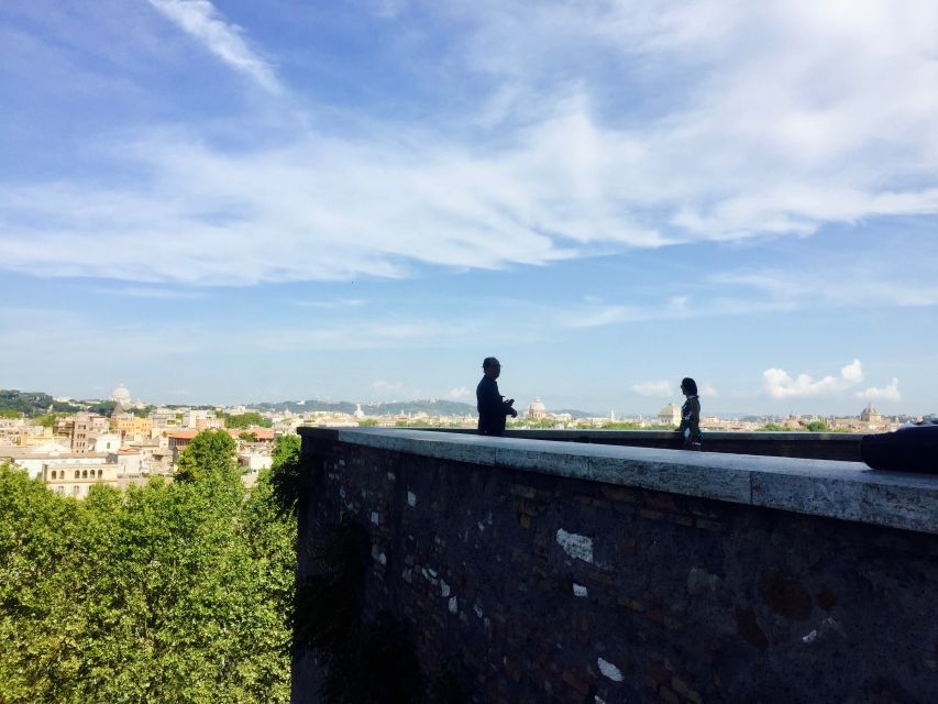 Gems of Rome: Small Group E-Bike Tour with Street Food stops - Who should book this Rome bike tour