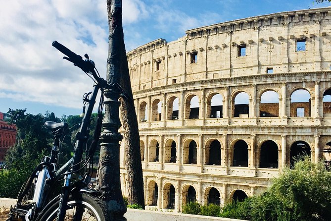 Gems of Rome: Small group E-bike tour with street food stops - Guides, safety, and how much riding is involved