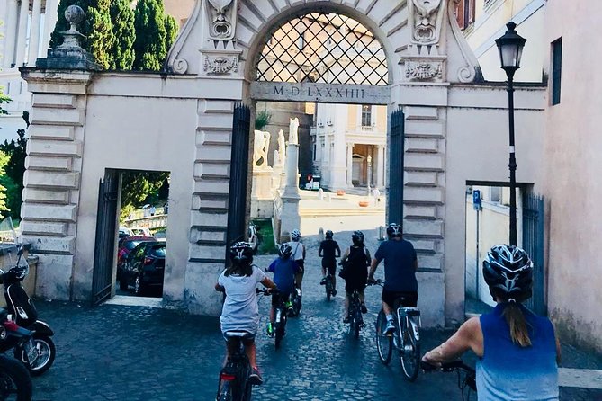 Gems of Rome: Small Group E-Bike Tour with Street Food stops - Beginning with the Colosseum