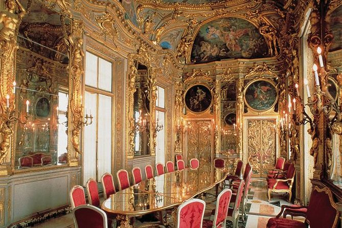 Genoa Walking Tour: Discover Hidden Treasures and Street Food - Via Pré and Genoa’s sharper contrasts