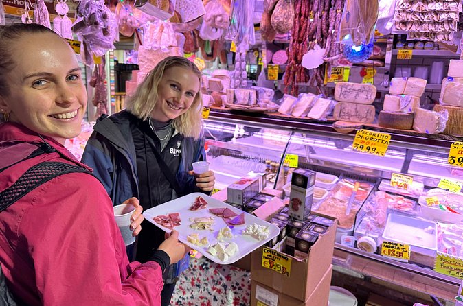 Gourmet Street Food and Guided Sightseeing Tour In Rome - Finishing at quiet Sant’Eustachio