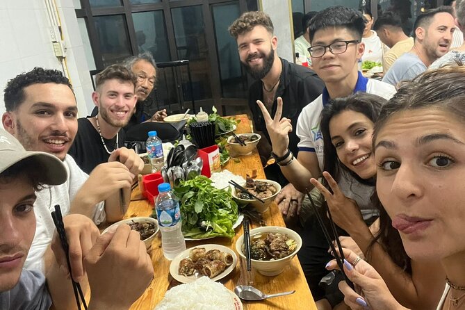 (Group/Individual) HANOI STREET FOOD TOUR - Timing, Pickup, and Practical Comfort
