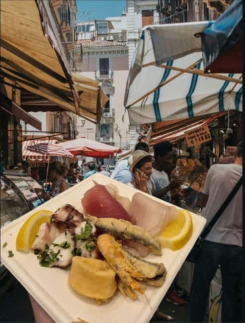 Guided tour of Ortigia with Fish Street Food at the market - Starting beneath the Temple of Apollo