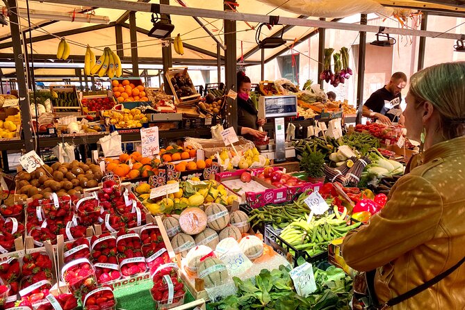 Guided Venice Street Food Tour and City Sightseeing - Regional cheese, risotto, polenta, and fried seafood