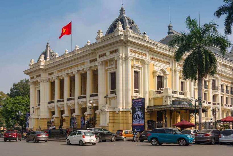 Hanoi Authentic Cyclo Ride and Street Food Experience - A cyclo view of the Old Quarter