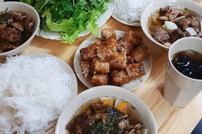 Hanoi Famous Michelin Guided Street Food Tour - Four dishes that explain Hanoi