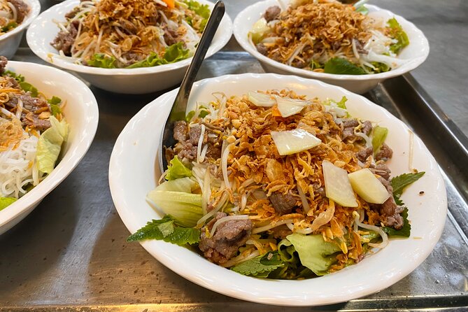Hanoi food tour-Local street food tour (food&guide included) - The dishes that make the tour worthwhile