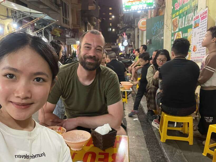 Hanoi: Guided Street Food Tour for small groups - Who should book this experience?